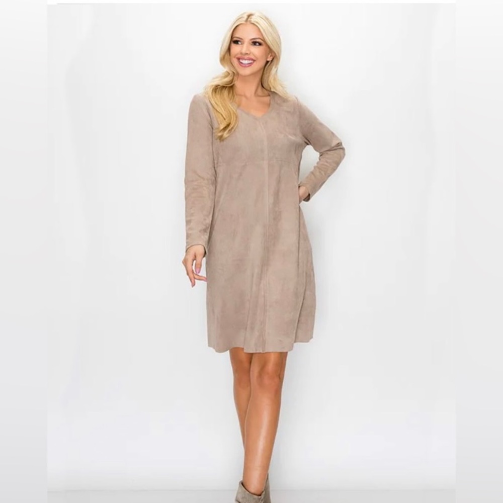 Suede long sleeve dress with pockets